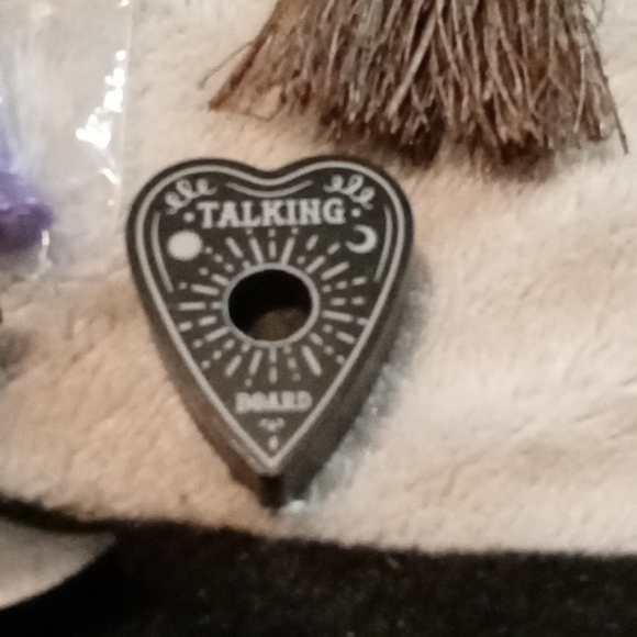 Wiccan candle holders. Planchette left only! - Picture 3 of 4